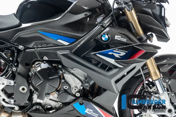 Kryt chladiče pravý z karbonu na BMW S 1000 R od 2021