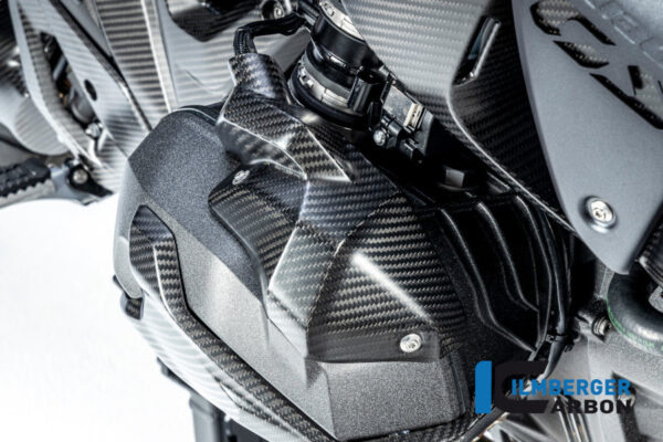 Kryt vstřikovače z karbonu pravý matný na BMW R 1300 GS od 2023